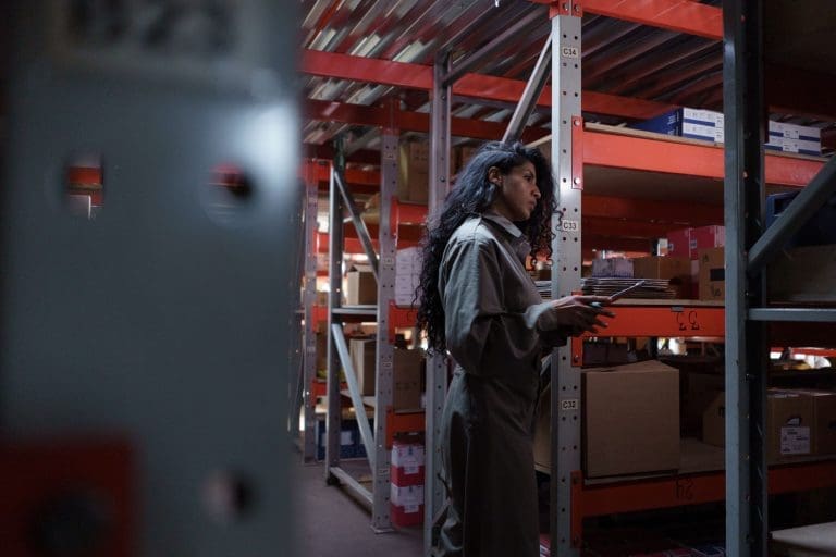 How a Step-by-Step OMS Guide Helps Distributors Choose Correctly